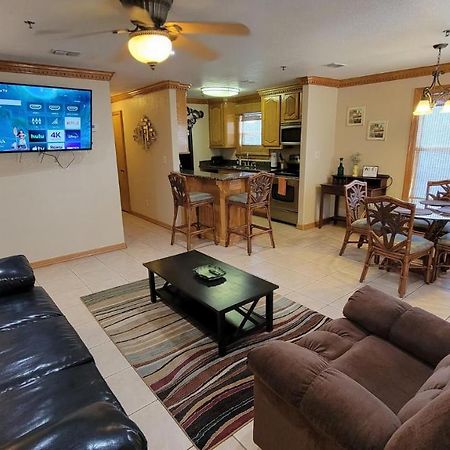 Cozy 2 Bedroom With Big Pool - Campeche Triplex Unit C Home South Padre Island Εξωτερικό φωτογραφία